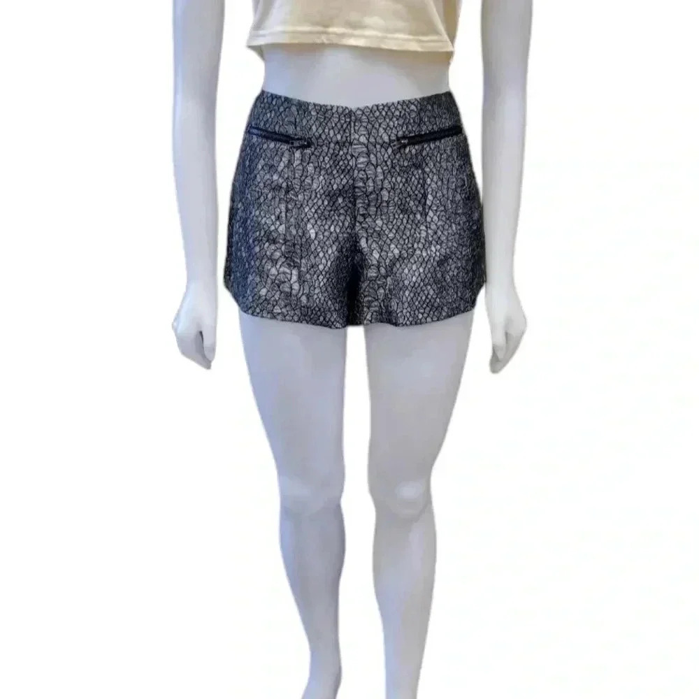 Sans Souci Grey Metallic Reptile Print High Waist Shorts Size Large
